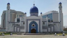 Valokuvassa moskeija Atyrau, Kazakhstan.