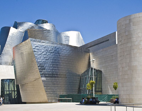 Guggenheim, Bilbao, Espanja. Kuva: Eoin McNamee, Flickr.com.