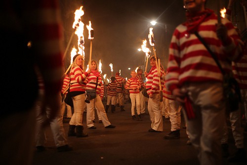 Lewes Bonfire - Guy Fawkesin yö