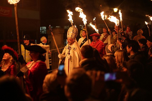 Lewes Bonfire - Guy Fawkesin yö