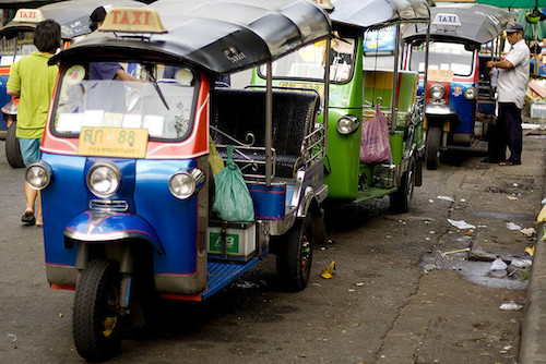 Tuktuk-takseja