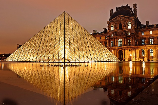 Louvre, Pariisi